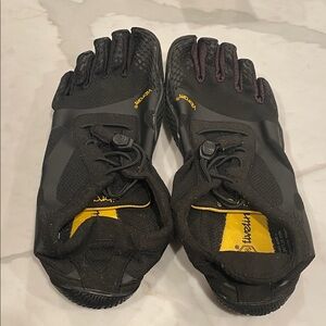 Vibram FiveFingers Black with Yellow Insole Accents